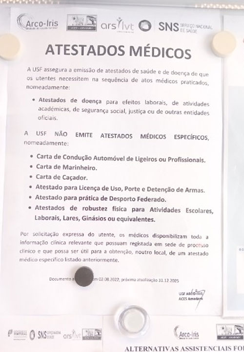 Papel afixado na USF da Amadora